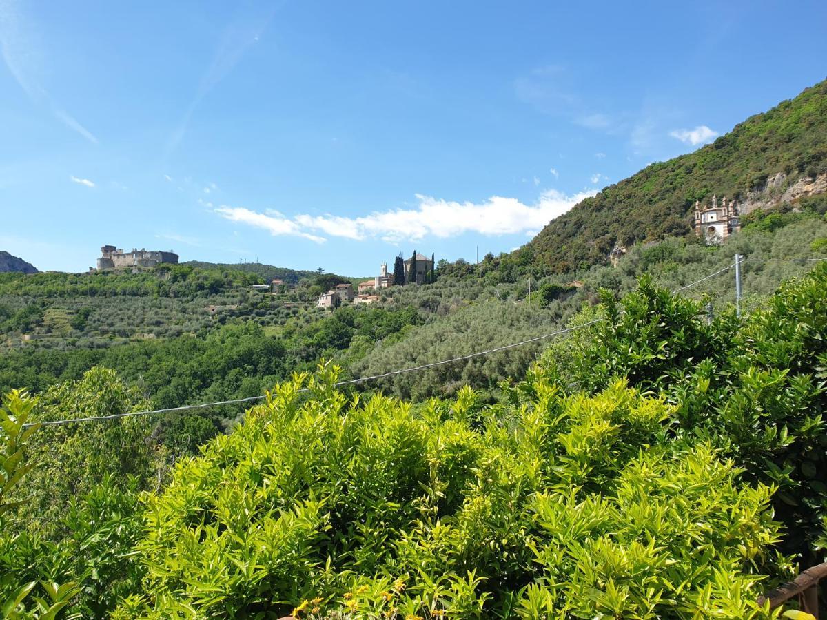 פינאלה ליגורה Agriturismo Alveare מראה חיצוני תמונה