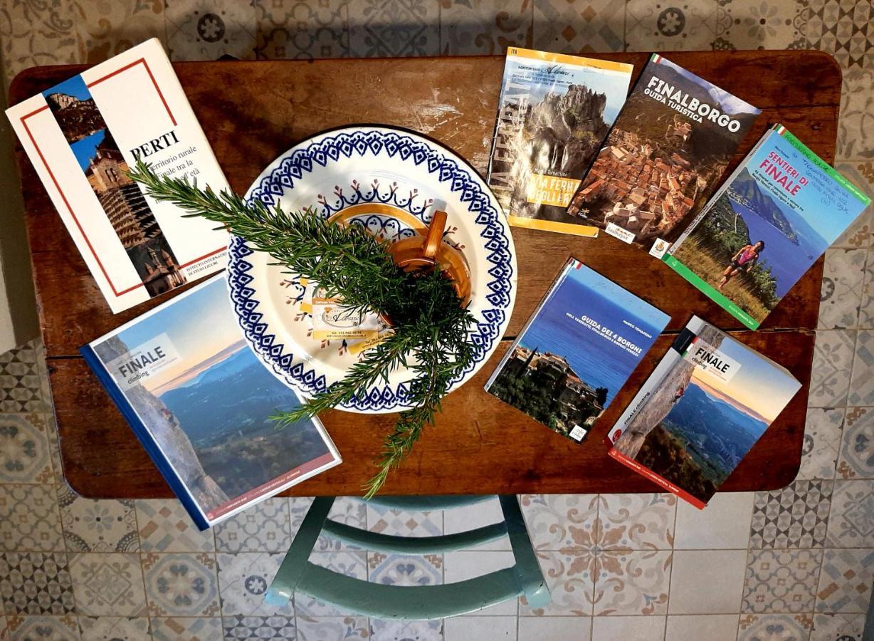 פינאלה ליגורה Agriturismo Alveare מראה חיצוני תמונה