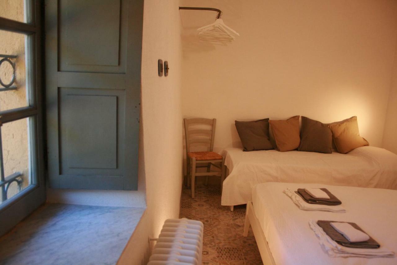 פינאלה ליגורה Agriturismo Alveare מראה חיצוני תמונה