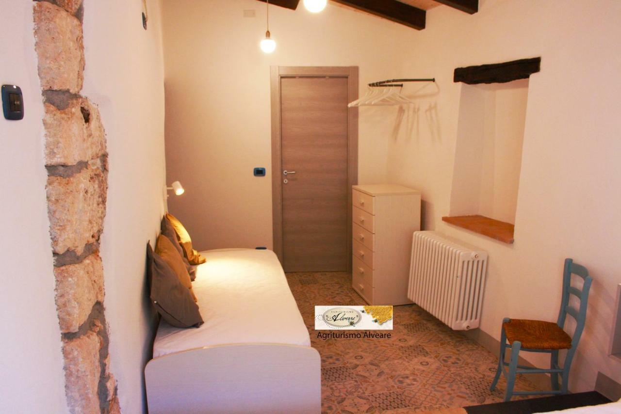 פינאלה ליגורה Agriturismo Alveare מראה חיצוני תמונה