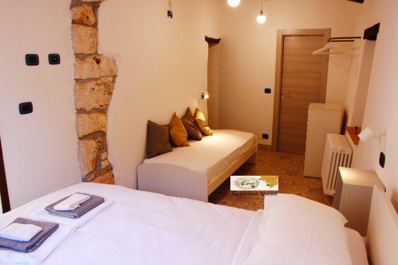 פינאלה ליגורה Agriturismo Alveare מראה חיצוני תמונה