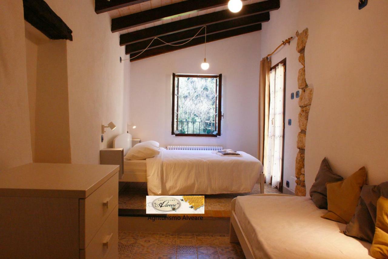 פינאלה ליגורה Agriturismo Alveare מראה חיצוני תמונה