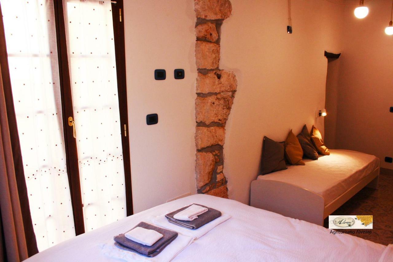 פינאלה ליגורה Agriturismo Alveare מראה חיצוני תמונה