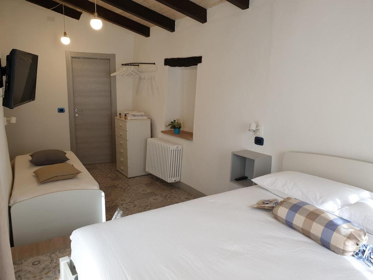 פינאלה ליגורה Agriturismo Alveare מראה חיצוני תמונה
